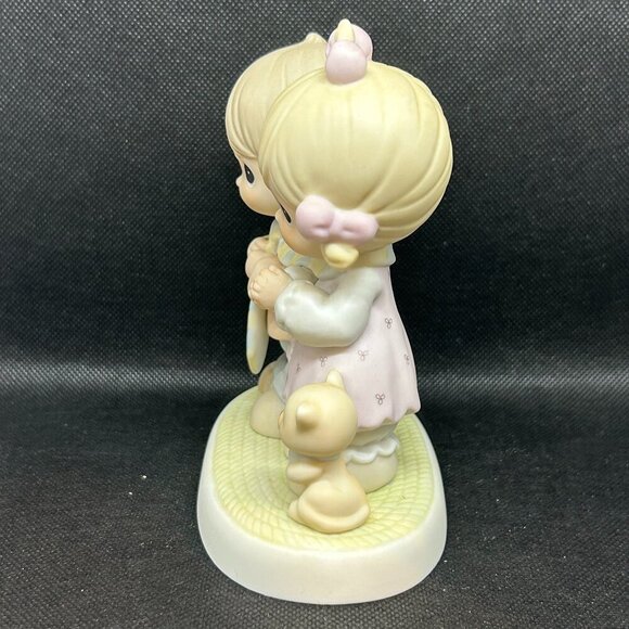 Precious Moments "Bless Be The Tie That Binds” figurine - Picture 4 of 5